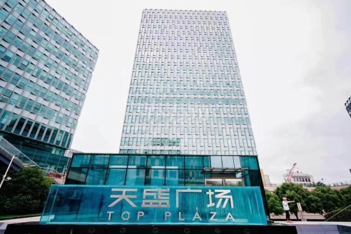 中航天盛广场出租409平精装全配正对电梯高区视野开阔